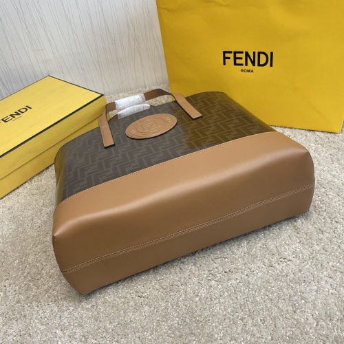 Replica Fendi AAA Quality Handbags For Women #912854 $125.00 USD for Wholesale