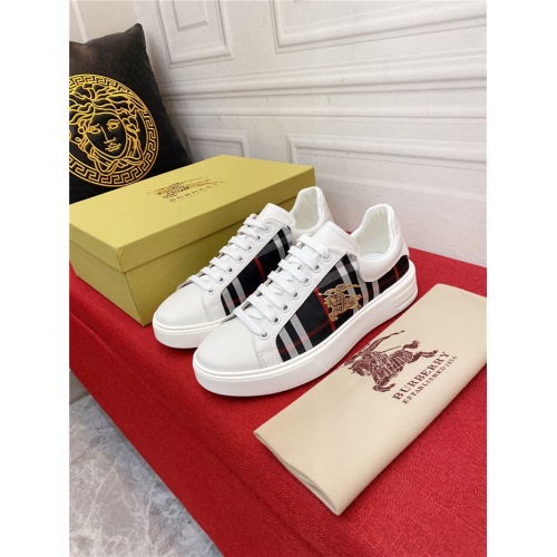 Replica Burberry Casual Shoes For Men #913094 $72.00 USD for Wholesale