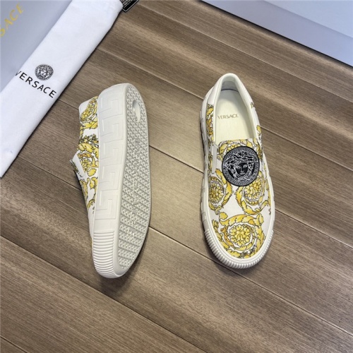 Replica Versace Casual Shoes For Men #913790 $64.00 USD for Wholesale