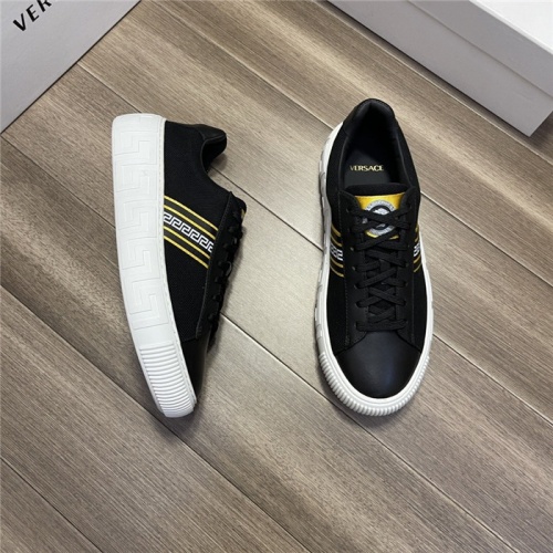 Replica Versace Casual Shoes For Men #913795 $68.00 USD for Wholesale