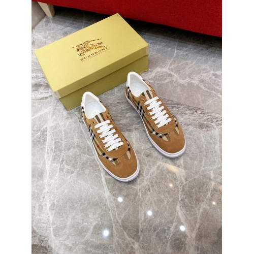 Replica Burberry Casual Shoes For Men #913938 $72.00 USD for Wholesale