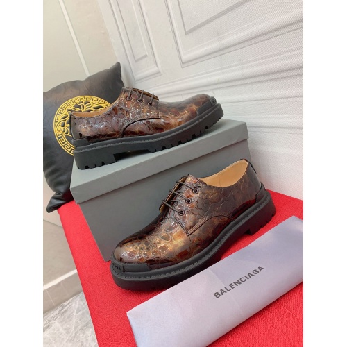 Balenciaga Leather Shoes For Men #913960