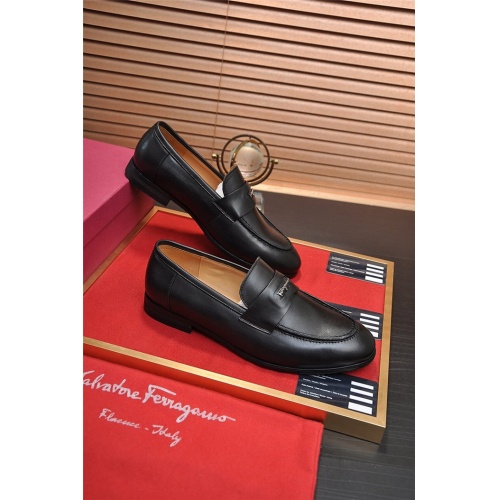 Ferragamo Salvatore FS Leather Shoes For Men #914155
