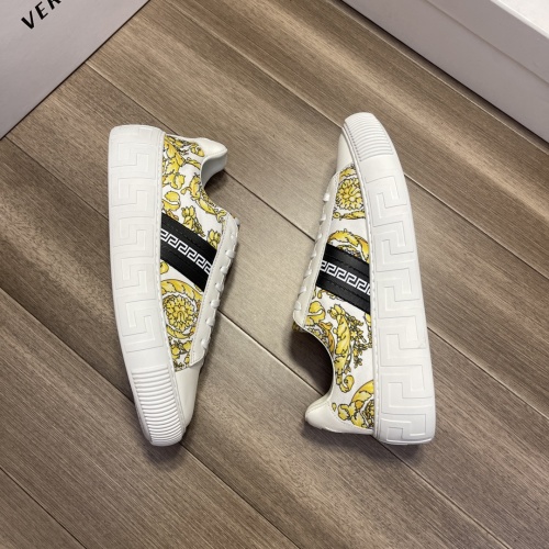 Replica Versace Casual Shoes For Men #914247 $68.00 USD for Wholesale