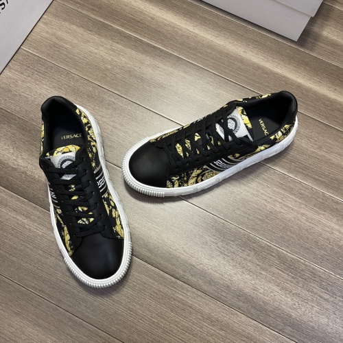 Replica Versace Casual Shoes For Men #914249 $68.00 USD for Wholesale