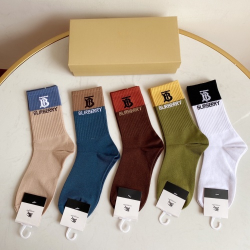 Burberry Socks #914570 $27.00 USD, Wholesale Replica Burberry Socks