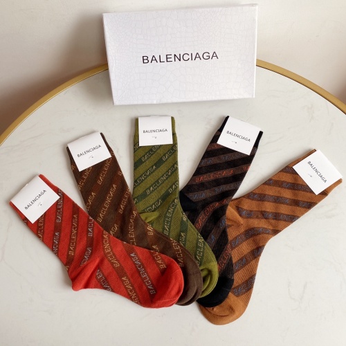 Replica Balenciaga Socks #914573 $27.00 USD for Wholesale