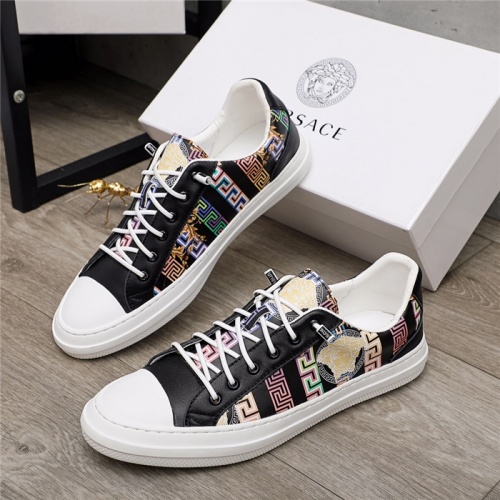 Versace Casual Shoes For Men #914689 $68.00 USD, Wholesale Replica Versace Casual Shoes