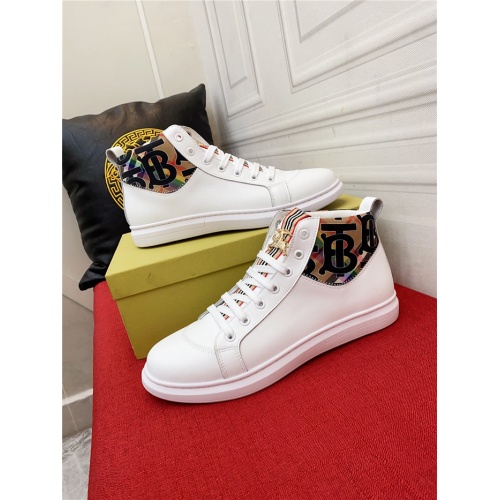 Burberry High Tops Shoes For Men #914708