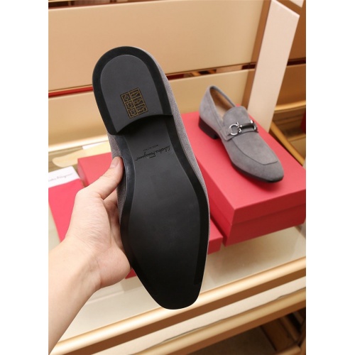 Replica Salvatore Ferragamo Leather Shoes For Men #915270 $118.00 USD for Wholesale