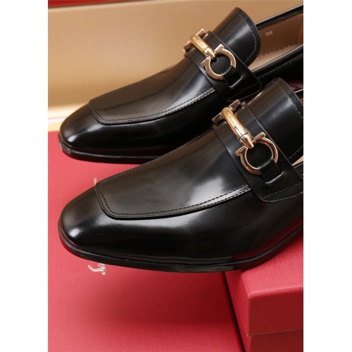 Replica Salvatore Ferragamo Leather Shoes For Men #915277 $118.00 USD for Wholesale