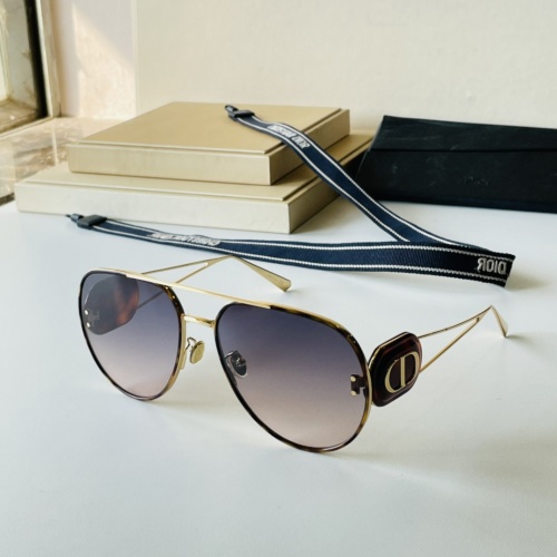Christian Dior AAA Quality Sunglasses #915421