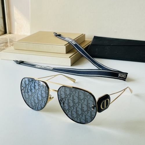 Christian Dior AAA Quality Sunglasses #915423