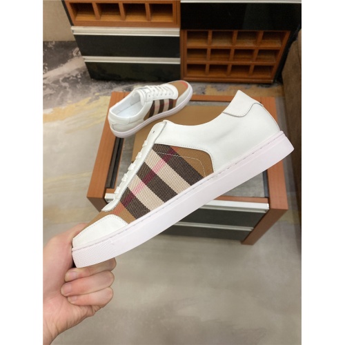 Replica Burberry Casual Shoes For Men #915475 $72.00 USD for Wholesale