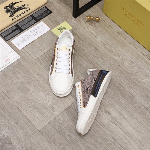 Replica Burberry Casual Shoes For Men #915565 $72.00 USD for Wholesale