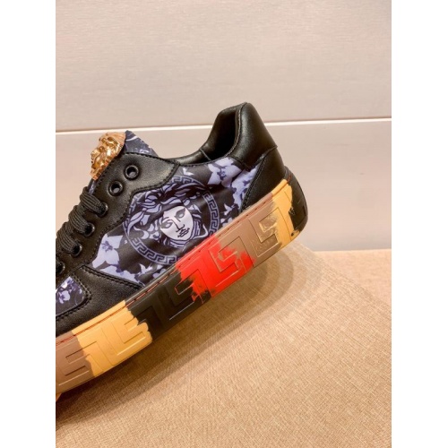 Replica Versace Casual Shoes For Men #915681 $76.00 USD for Wholesale