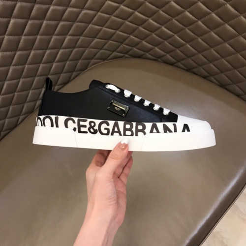 Replica Dolce & Gabbana D&G Casual Shoes For Men #915701 $72.00 USD for Wholesale