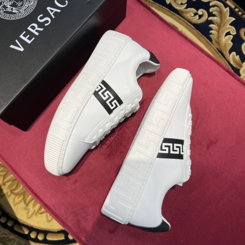 Replica Versace Casual Shoes For Men #916296 $76.00 USD for Wholesale
