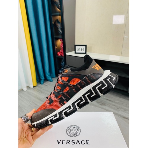 Replica Versace Casual Shoes For Men #916312 $105.00 USD for Wholesale