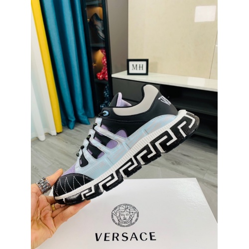 Replica Versace Casual Shoes For Men #916314 $105.00 USD for Wholesale