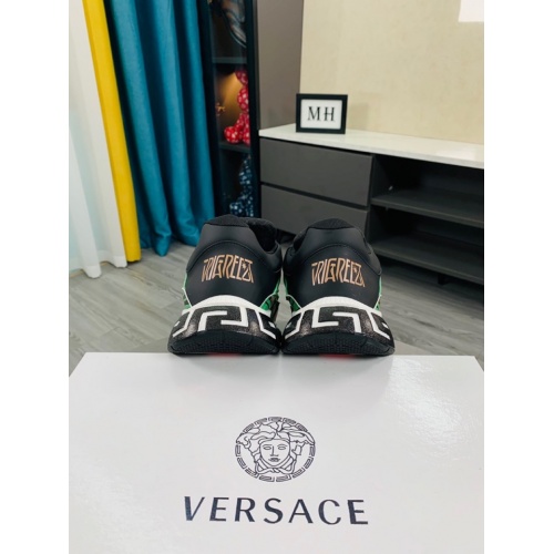 Replica Versace Casual Shoes For Men #916315 $105.00 USD for Wholesale
