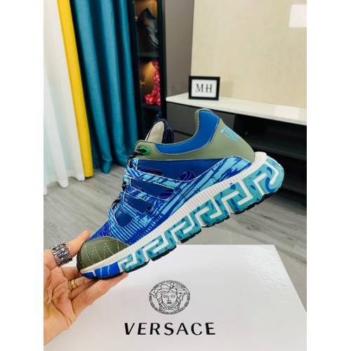Replica Versace Casual Shoes For Men #916319 $105.00 USD for Wholesale