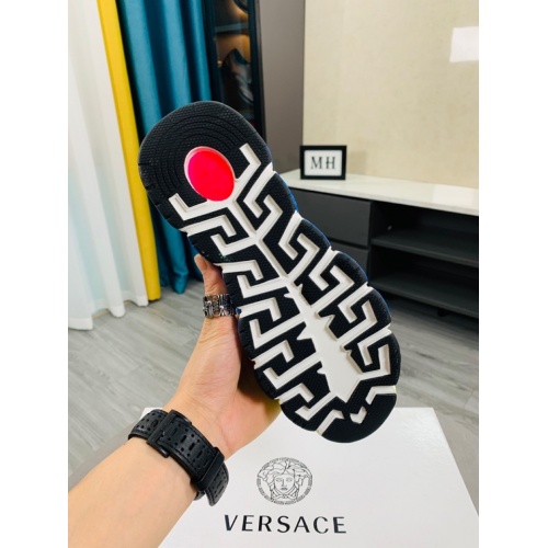 Replica Versace Casual Shoes For Women #916349 $105.00 USD for Wholesale