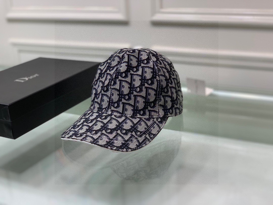 dior monogram baseball cap