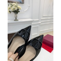 $82.00 USD Valentino Flat Shoes For Women #909038