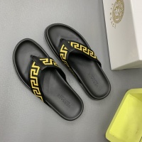 $64.00 USD Versace Slippers For Men #909500