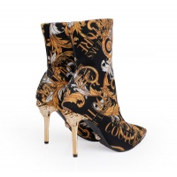 $96.00 USD Versace Boots For Women #912465