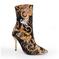 $96.00 USD Versace Boots For Women #912465