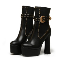 $125.00 USD Versace Boots For Women #912466