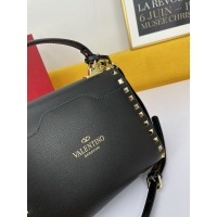 $115.00 USD Valentino AAA Quality Messenger Bags For Women #912796