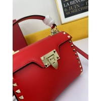 $115.00 USD Valentino AAA Quality Messenger Bags For Women #912804