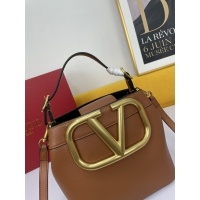 $105.00 USD Valentino AAA Quality Messenger Bags For Women #914565