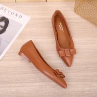 $85.00 USD Salvatore Ferragamo Flat Shoes For Women #916184