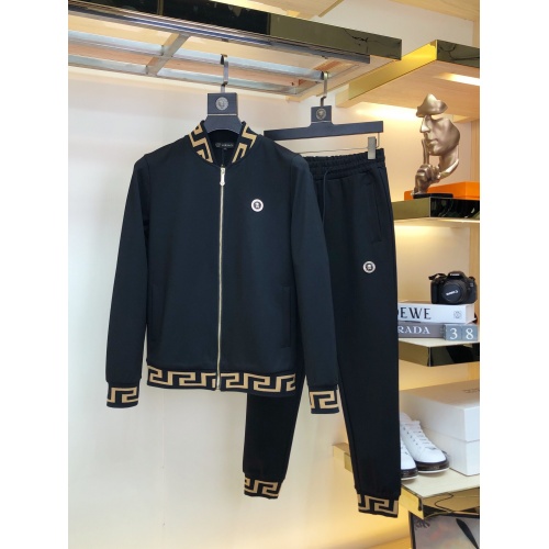 Versace Tracksuits Long Sleeved For Men #917004 $92.00 USD, Wholesale Replica Versace Tracksuits
