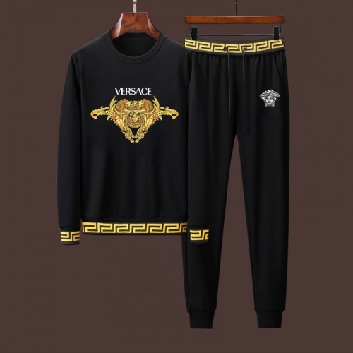 Versace Tracksuits Long Sleeved For Men #917099