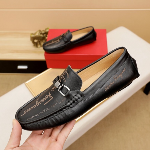 Replica Salvatore Ferragamo Leather Shoes For Men #917526 $72.00 USD for Wholesale