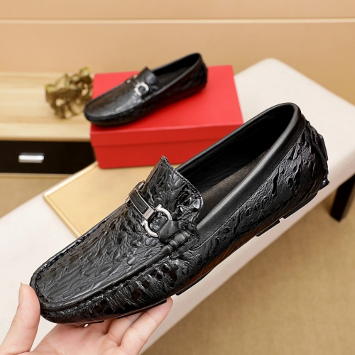 Replica Salvatore Ferragamo Leather Shoes For Men #917527 $72.00 USD for Wholesale