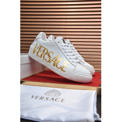 Replica Versace Casual Shoes For Men #917999 $82.00 USD for Wholesale