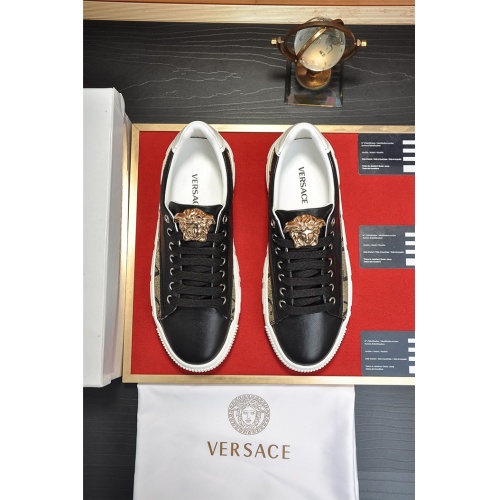 Replica Versace Casual Shoes For Men #918000 $82.00 USD for Wholesale