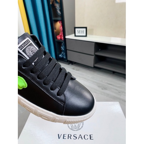 Replica Versace Casual Shoes For Men #918314 $80.00 USD for Wholesale