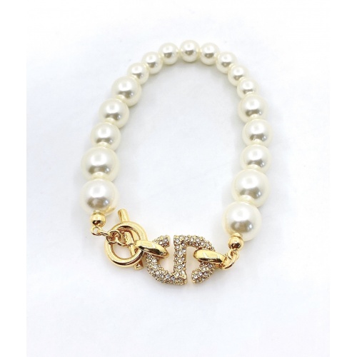 Christian Dior Bracelets #918658