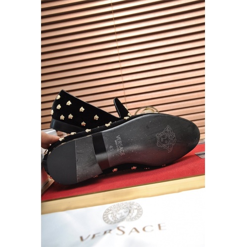 Replica Versace Leather Shoes For Men #918766 $88.00 USD for Wholesale