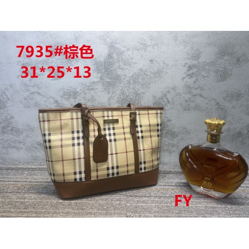 Burberry New Handbags For Women #918830