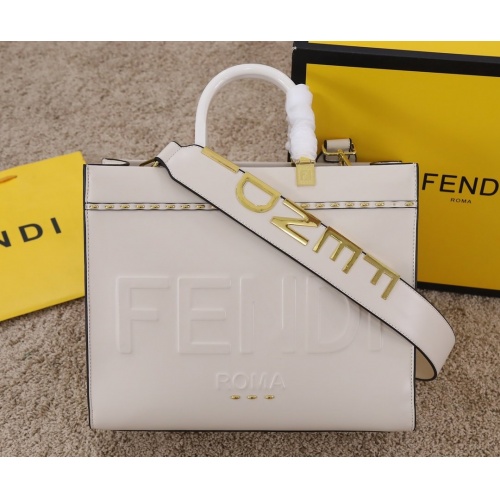 Fendi AAA Quality Handbags For Women #918959 $105.00 USD, Wholesale Replica Fendi AAA Quality Handbags
