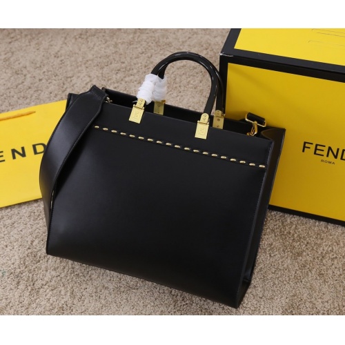 Replica Fendi AAA Quality Handbags For Women #918960 $105.00 USD for Wholesale