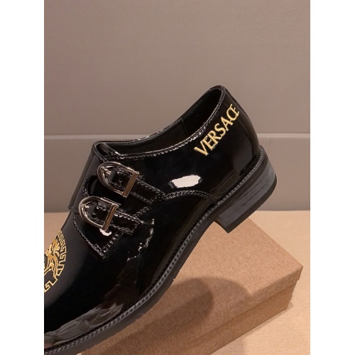 Replica Versace Leather Shoes For Men #919270 $80.00 USD for Wholesale